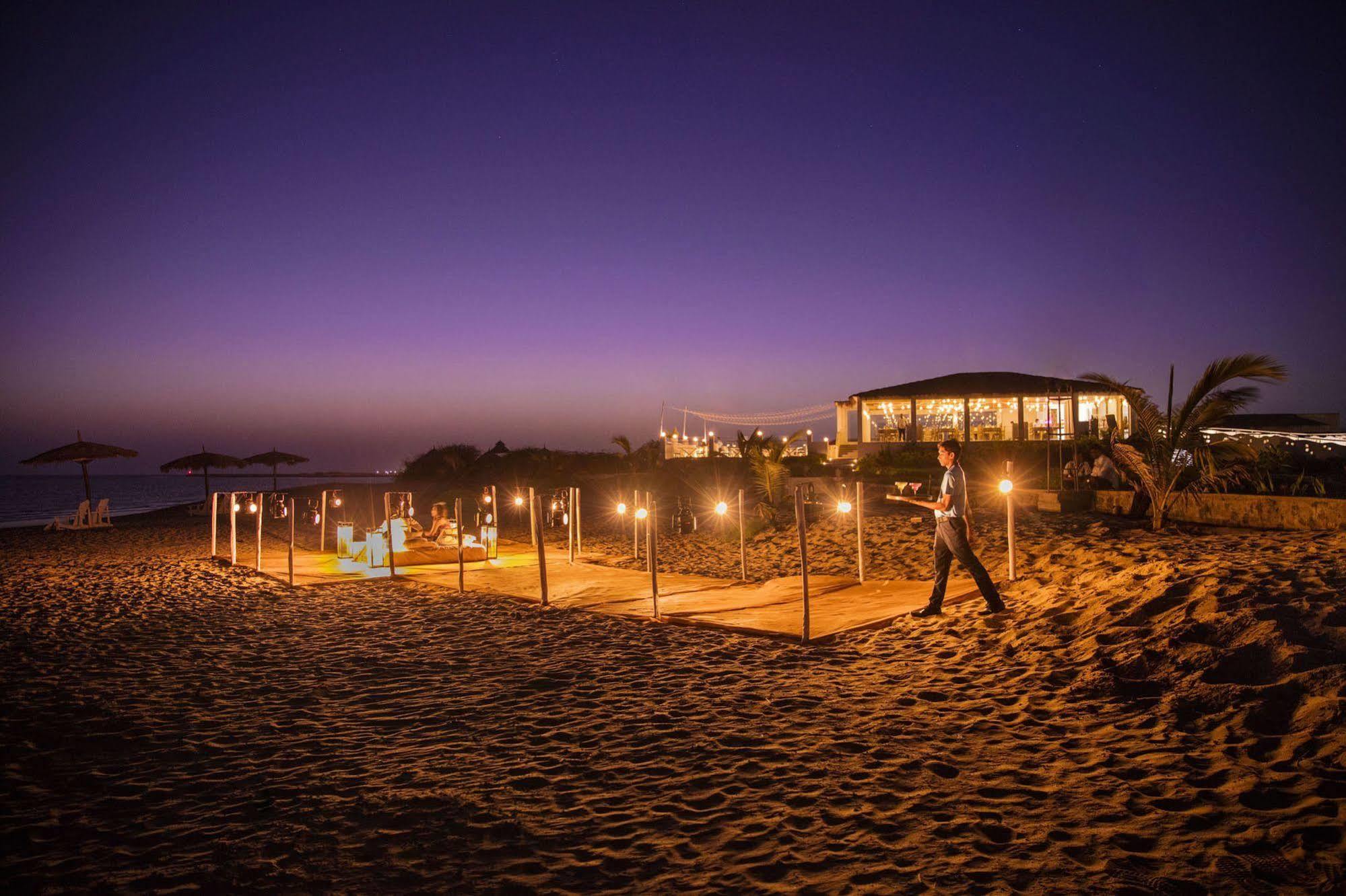 Serena Beach Resort Māndvi Exterior foto
